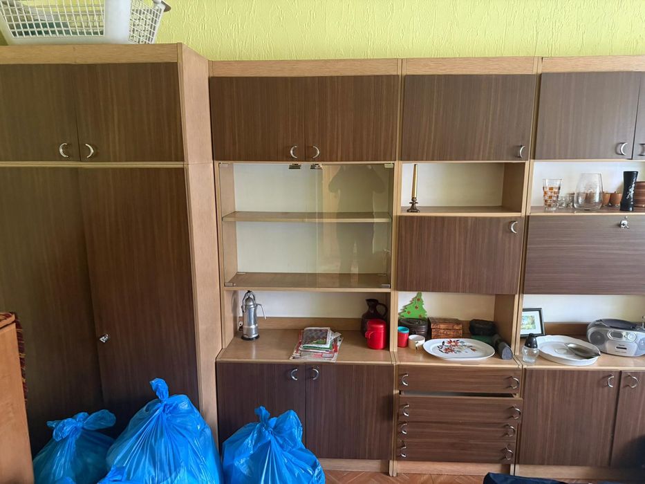 Pilne Oddam za darmo na już  dwie meblościanki i komodę