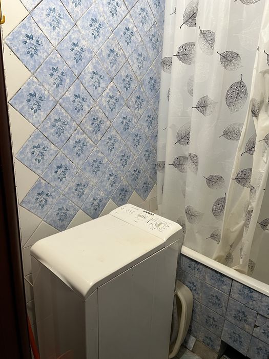 Здам кімнату. Початок Червоноі калини. Господиня