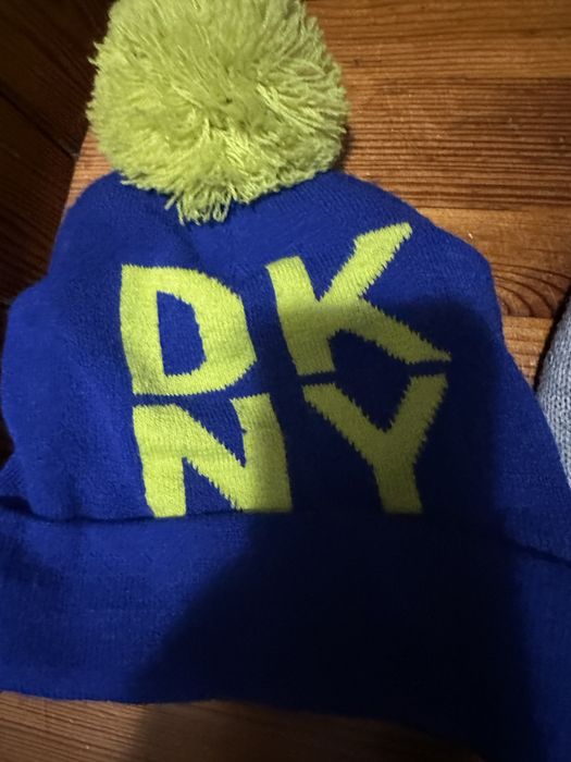 Шапка зимова 2 шт dkny оригінал
