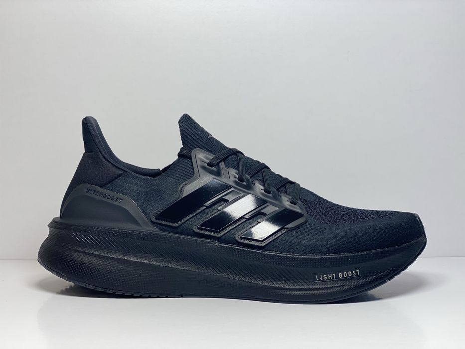 46-29.5см ОРИГІНАЛ 100% Кросівки ADIDAS ULTRABOOST 5 Black ID8812