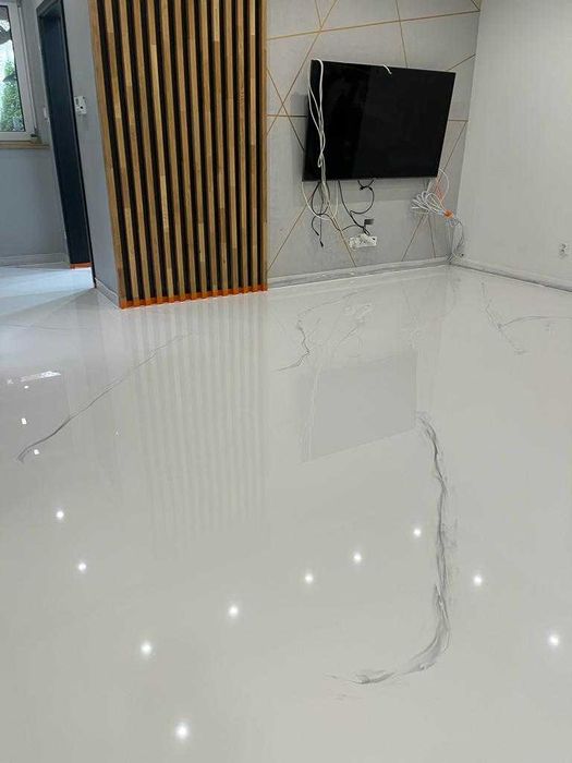 Posadzki żywiczne, dekoracyjne, przemysłowe/garażowe. Mikrocement