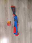 Strzelba nerf plus strzałki.