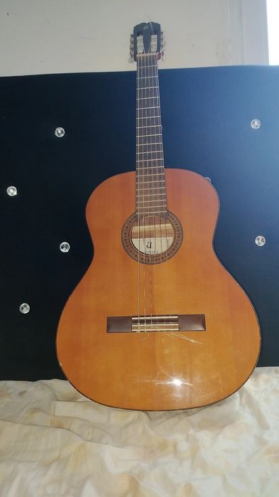 Guitarra Admira Juanita