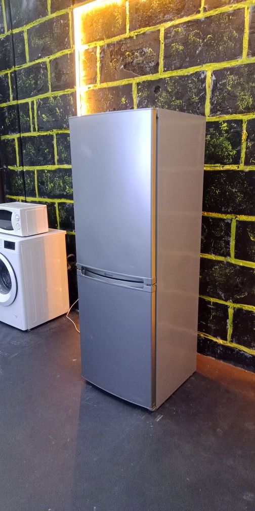 Холодильник Bauknecht KGSF 18 інвертор 186см. з Німеччини асорт.