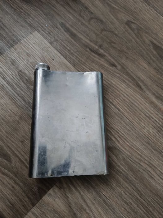 Фляга з нержавійки