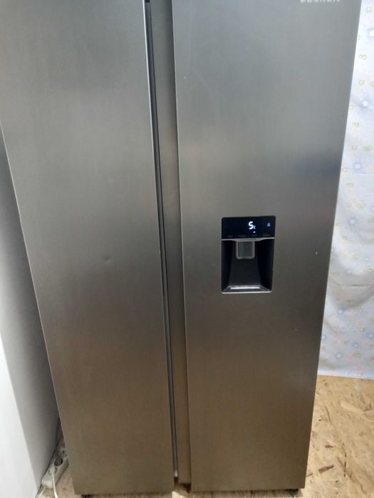 Frigorífico americano