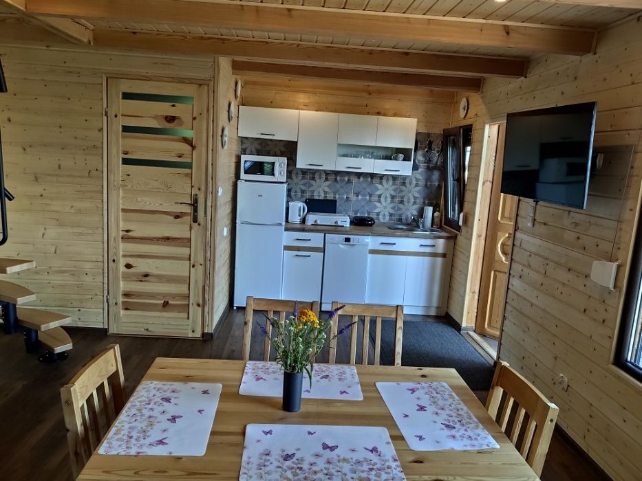 Domek letniskowy,Warmia-Mazury, nad jeziorem, prywatny pomost.