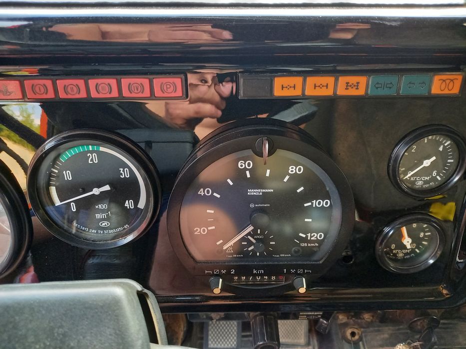 Автобетонозмішувач Камаз 53229