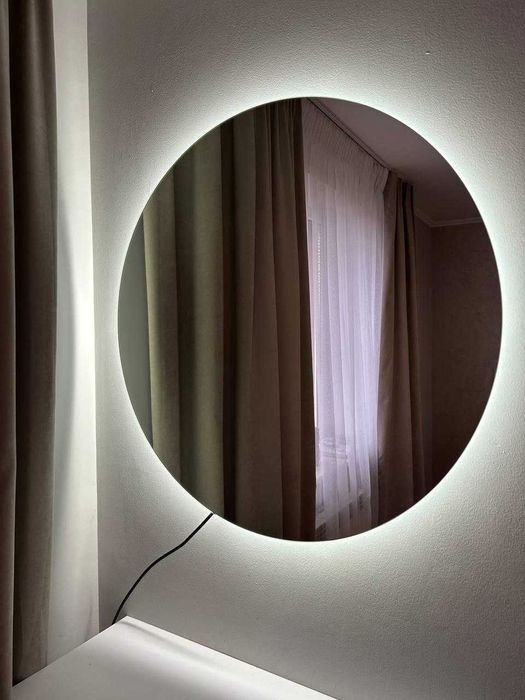 Зеркало круг С ПОДСВЕТКОЙ. Кругле дзеркало з лед підсвіткою. Настінне