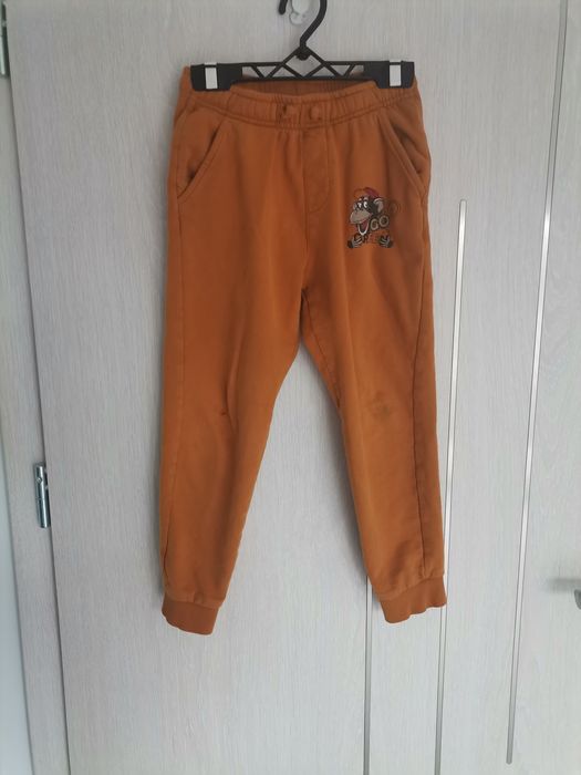 Spodnie dresowe rozmiar 116