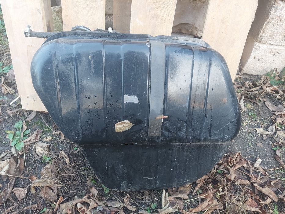 Продам бензобак на авто ваз 2101-03-05-06-07.