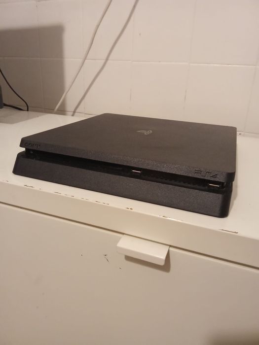 Ps4 slim preto 500GB