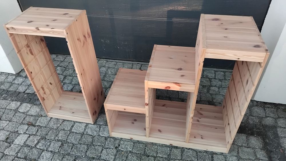 Meble dziecięce regał