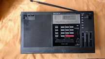 Super Radio Vintage Sony ICF-2001 FM/LW/MW/SW e SSB