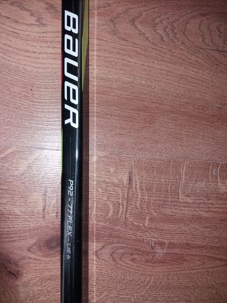 BAUER Vapor X2.7 Grip Flex77 P92/P28 ключка хокейна ліва