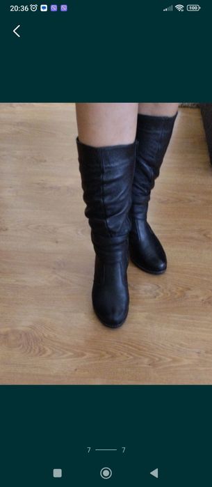 Чоботи жіночі шкіряні