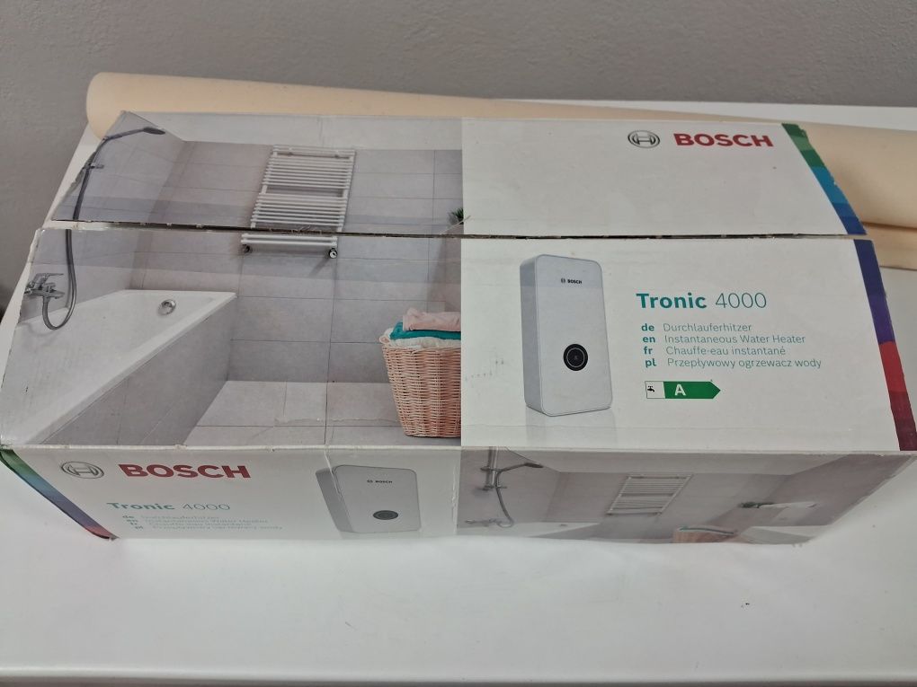 Проточний водонагрівач  Bosch Tronic 4000.
Тип продукту: Проточний
Тип