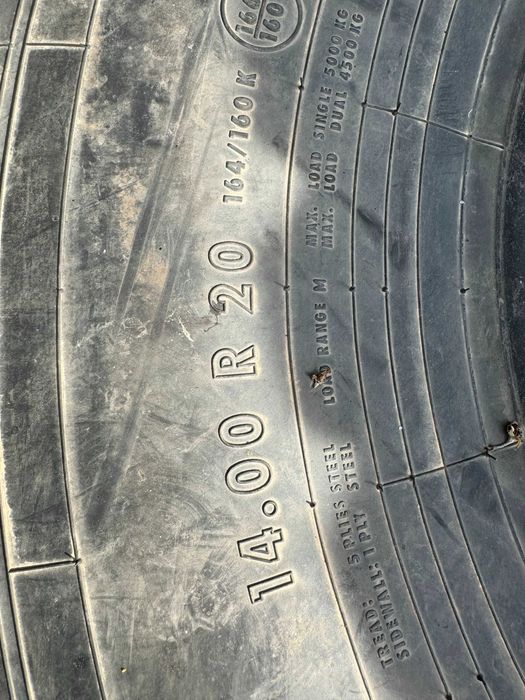 Вантажні шини CONTINENTAL 14.00 R20 HCS, 19-20мм, грузова резина