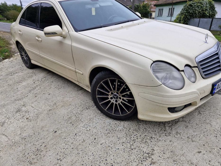 Mercedes-Benz E-Class W211 2007