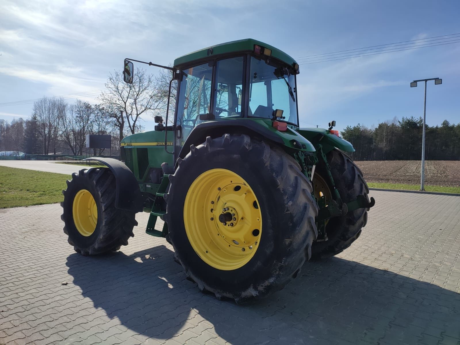 Ciągnik rolniczy John Deere 7710 Premium,  7810 , 7720