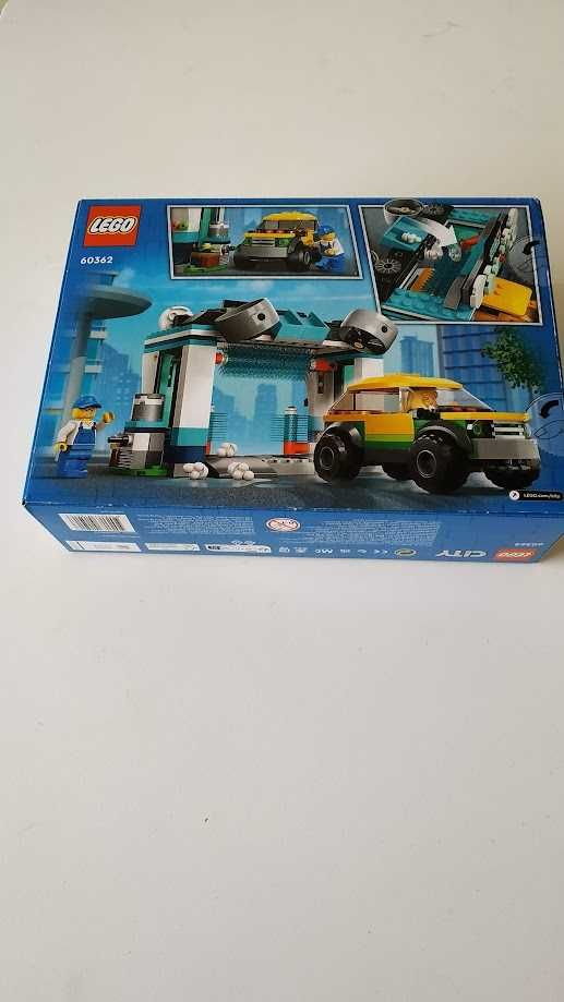 LEGO Lavagem de Carros 60362 | City