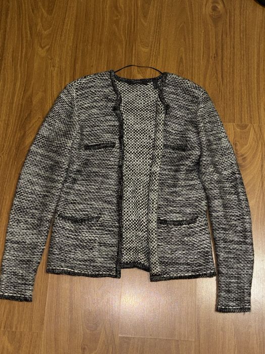 Вʼязаний кардиган