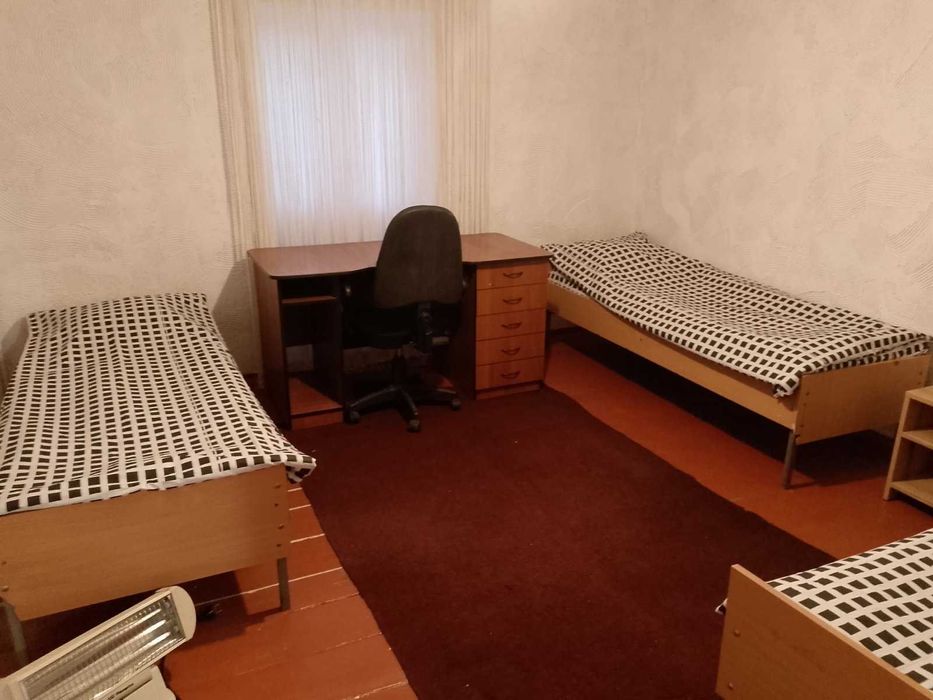 2-3-4-5-місна кімната в 3к кв. Без Застави і Комун. Метро Звіринецька