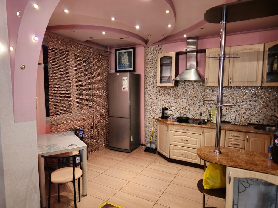 Продам квартиру 60м, пр.Гагарина,43