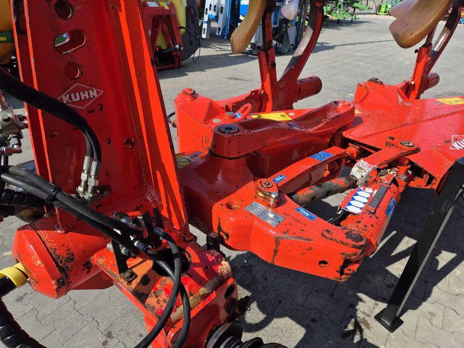 Pług Kuhn Vari-Master 152 5-skibowy obrotowy NON-STOP 2008r