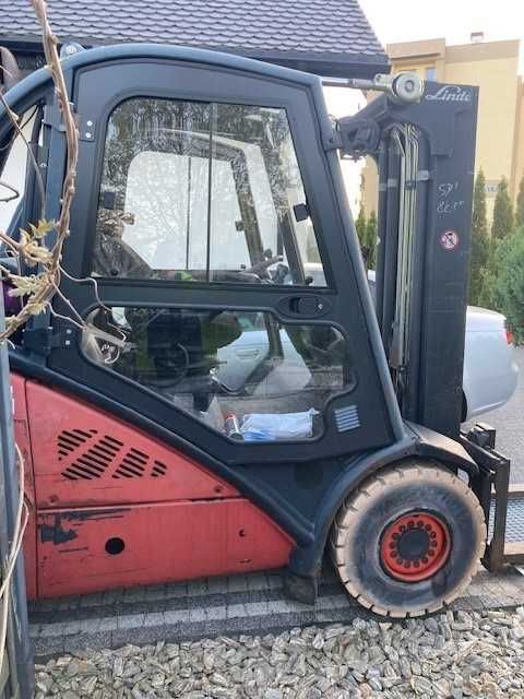 Wózek widłowy LINDE H30 -01