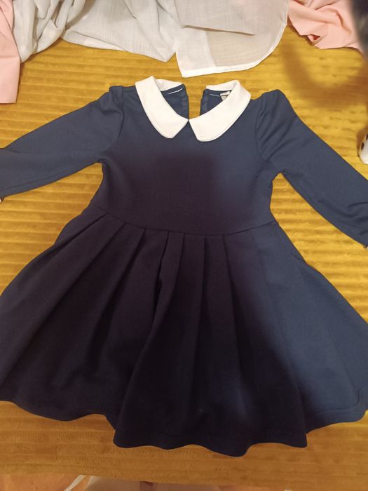 Vestido azul muito bonito para 5/6 anos