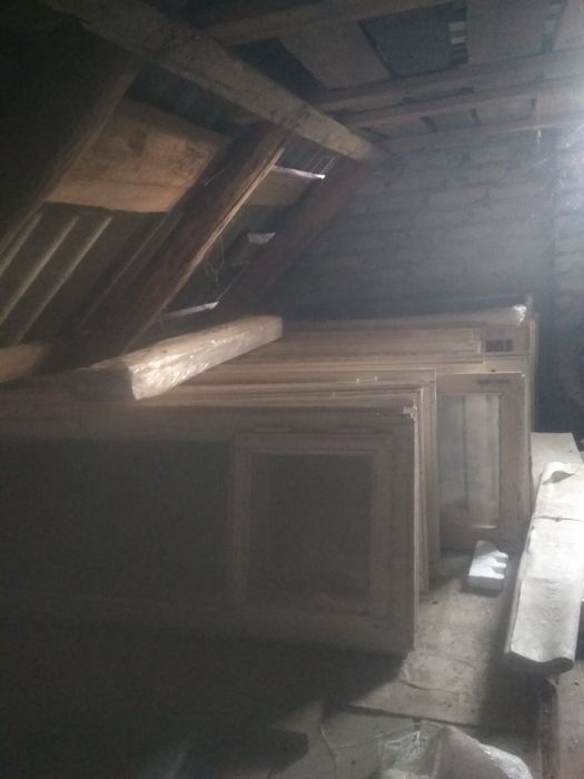 Продам віконні рами у гарному стані