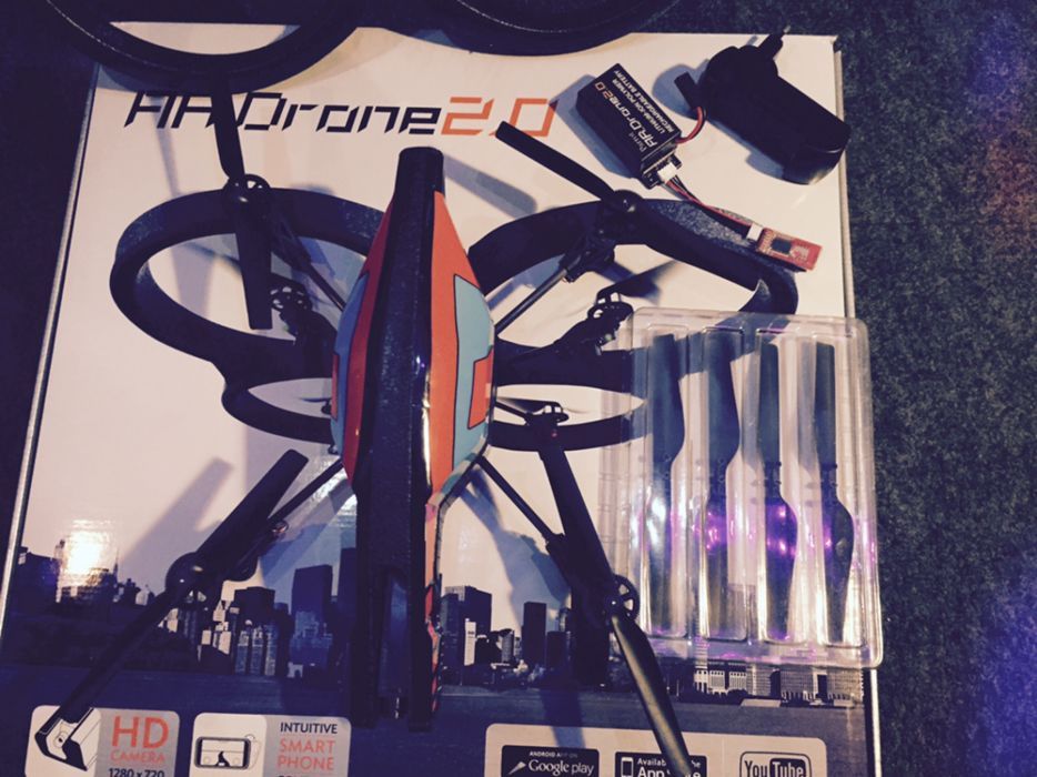 Ar drone 2.0 com GPS mais extras