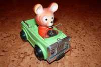 Детская игрушка СССР Медвежонок автомобилист