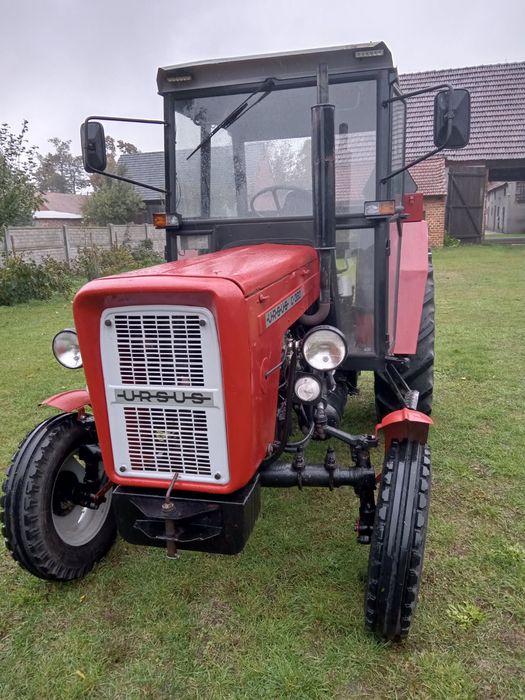 Ciągnik Ursus C-360 C-355