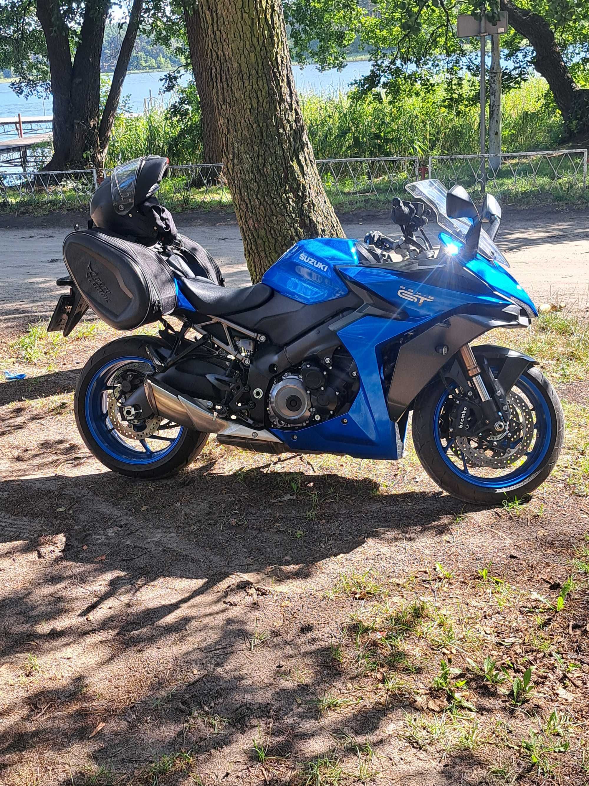 Suzuki GSX s1000gt