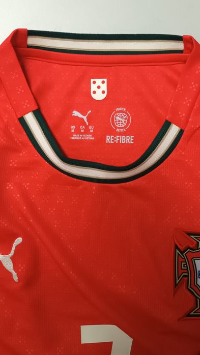 Camisola Cristiano Ronaldo Portugal PUMA
Seleção Portugal 2025 (PUMA)