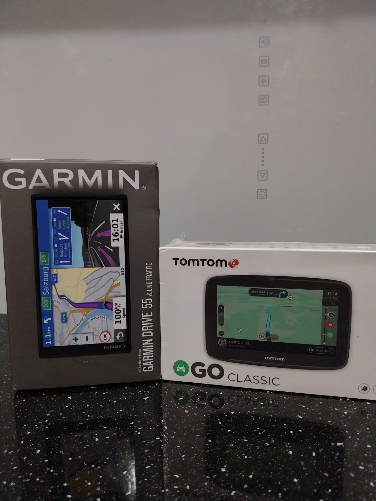 GPS навігатор TomTom GO classic 5 /Go 620 / Garmin drive 55