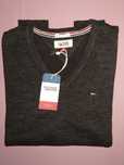 Wyprzedaż swetr męski Tommy Hilfiger.