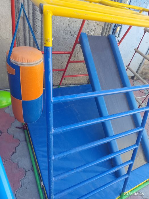 Детский спортивный комплекс