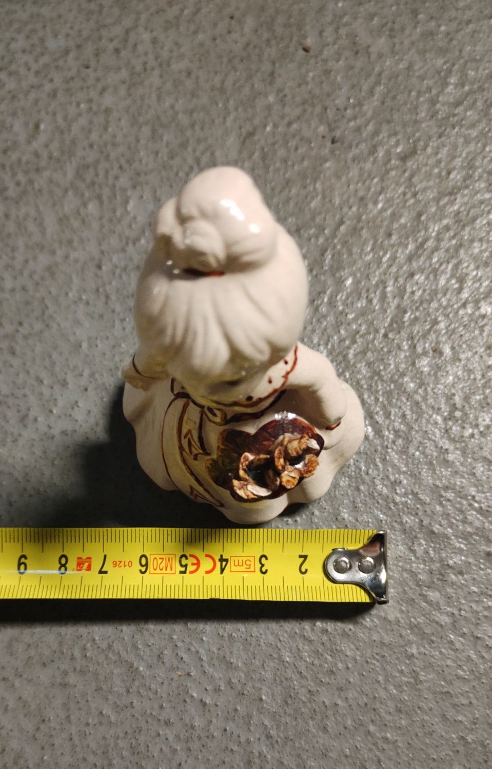 Figurka laleczka z porcelany ozdoba