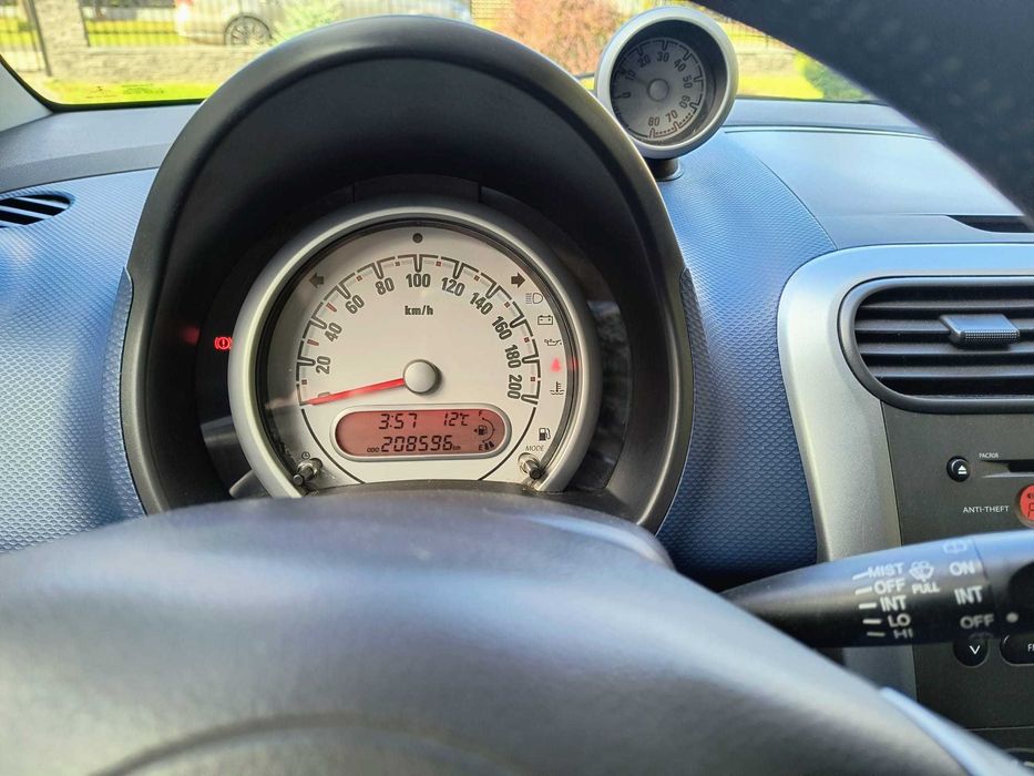 Opel Agila II 1,2 - 85KM - przegląd do 03.10.2026. !!!