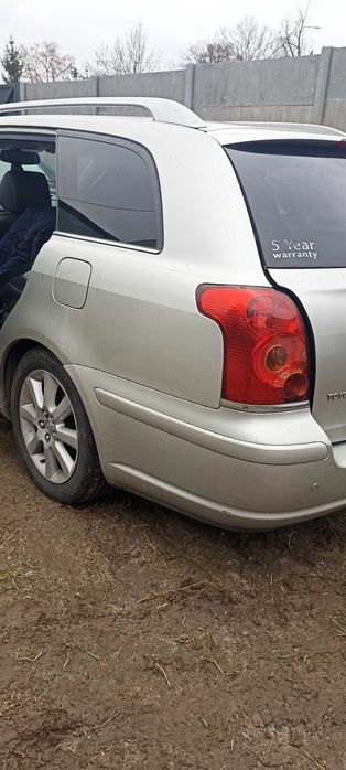 TOYOTA AVENSIS II T25  błotnik ćwiartka tył lewa prawa 1C0