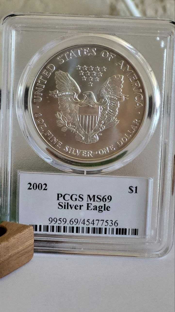 Американський срібний орел 2002 PCGS MS69 1 унція