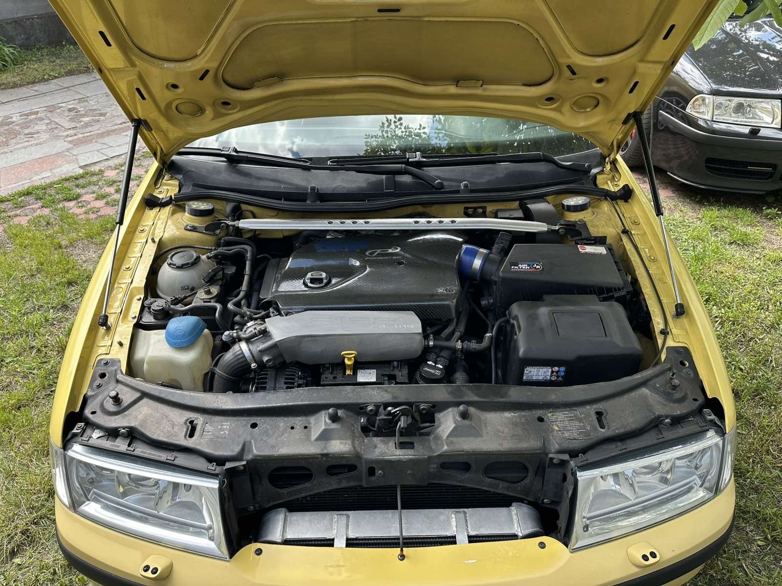 Ковпачки на передні опори audi tt skoda octavia rs vw golf seat