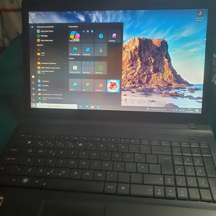 Portátil Asus i3 2.1 GHz 4Gb 320Gb ATI 1Gb pc