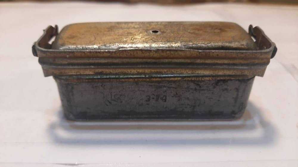 Mini skrzynka narzędziowa z kalafonia, lutowanie - vintage retro PRL