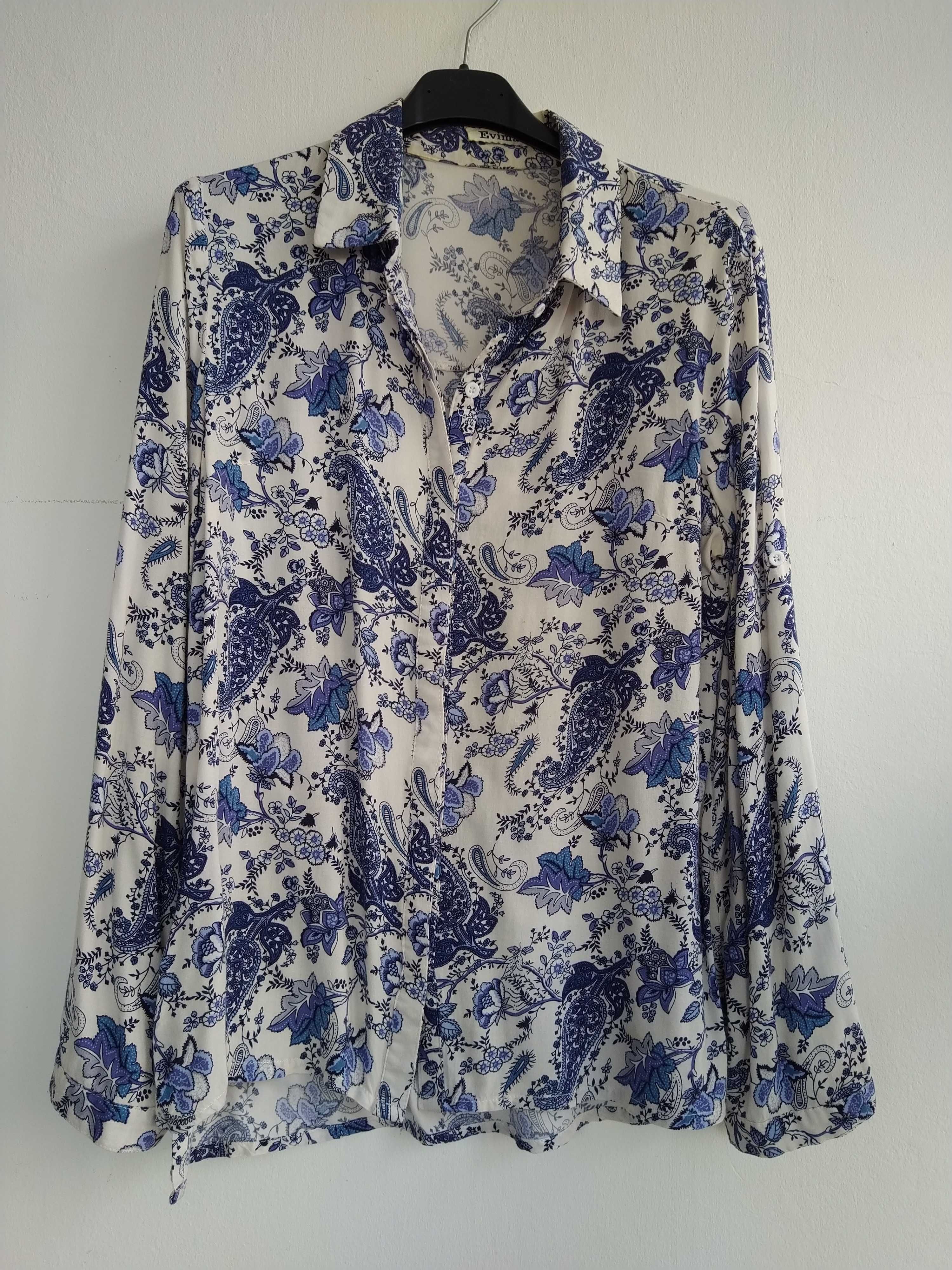 Blusa elegante em tons de azul - Tamanho M