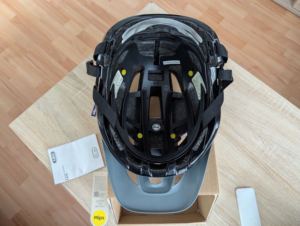 ABUS Cliffhanger Mips M Kask enduro trail