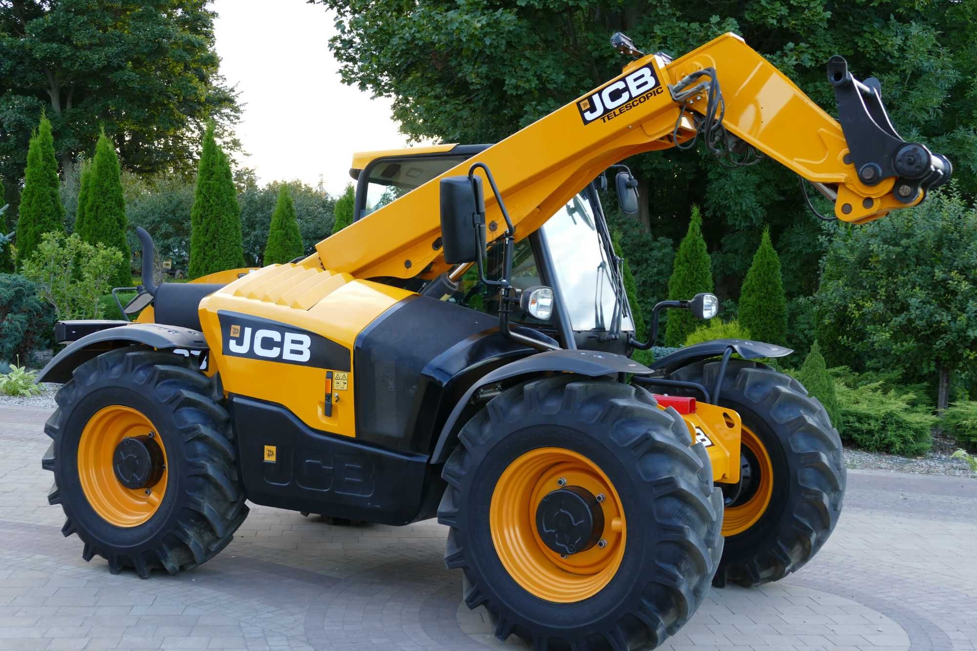 ładowarka teleskopowa jcb 526 56 agri plus